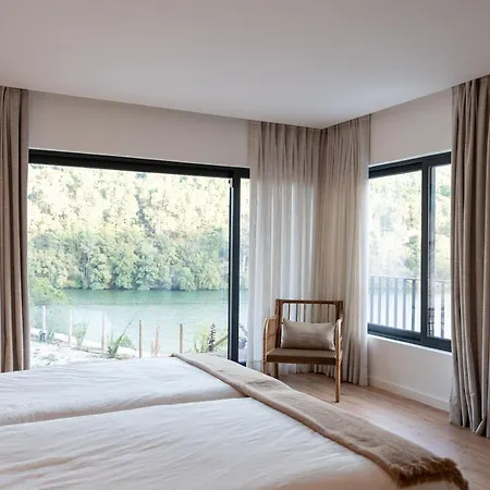 בית חווה Quinta Da Ribeirinha - Douro River