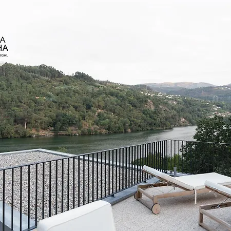 Quinta Da Ribeirinha - Douro River *
