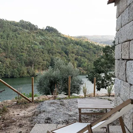 Quinta Da Ribeirinha - Douro River בית חווה *