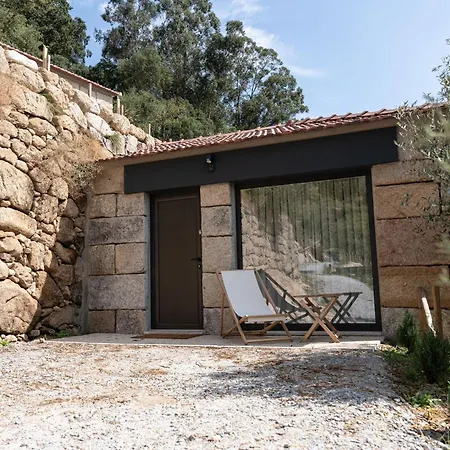 Quinta Da Ribeirinha - Douro River בית חווה *