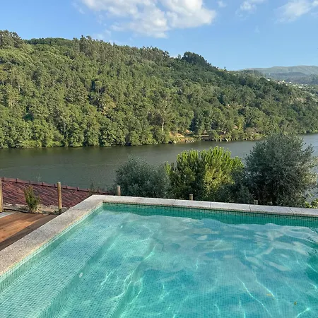 Quinta Da Ribeirinha - Douro River