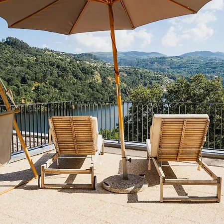 Quinta Da Ribeirinha - Douro River