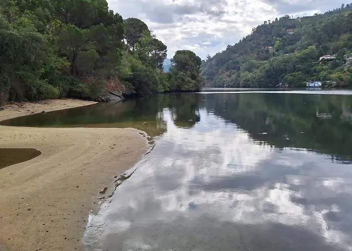 Quinta Da Ribeirinha - Douro River *