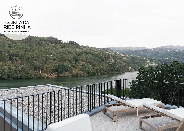 Quinta Da Ribeirinha - Douro River *