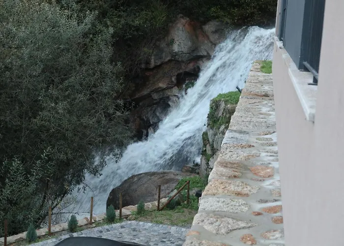 Quinta Da Ribeirinha - Douro River * Pacos de Gaiolo