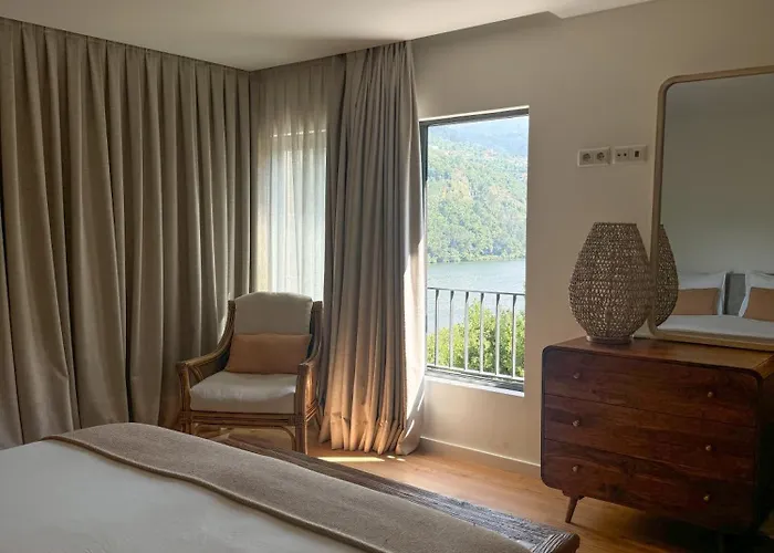 Quinta Da Ribeirinha - Douro River ファームステイ Paços de Gaiolo