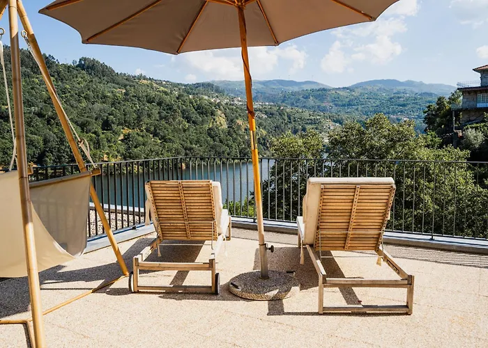 Quinta Da Ribeirinha - Douro River